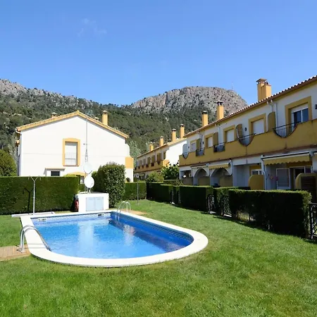 度假居 Near And Emporda Golf *