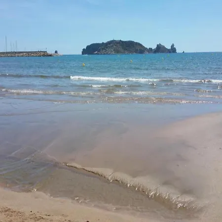 Near And Emporda Golf * 埃斯塔蒂特