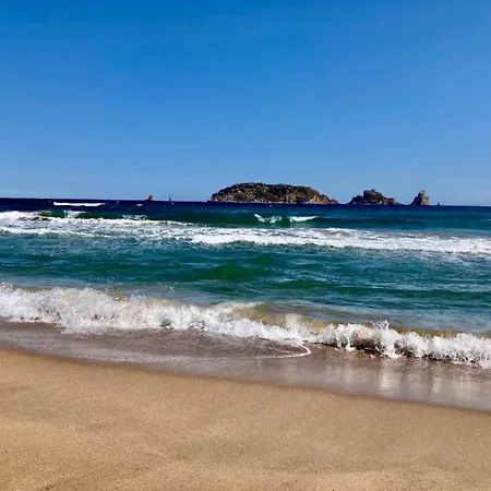 Near And Emporda Golf 度假居 *