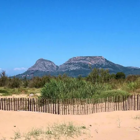 Near And Emporda Golf 度假居 *